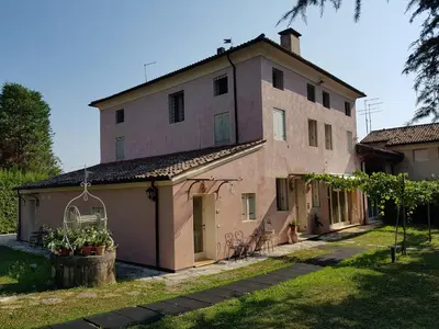 Edificio in cui si trova l'agriturismo
