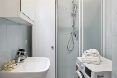 Bagno di GuestHost - Prato della Valle Red & Blu Studios