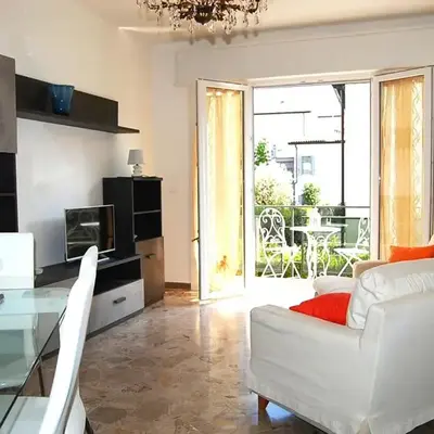 LAURA APARTMENT VENICE 4 P. 15 M TO VENICE