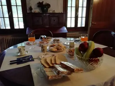 Cibo presso l'affittacamere o nelle vicinanze