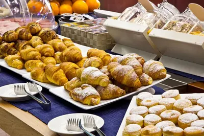 Cibo presso l'hotel o nelle vicinanze
