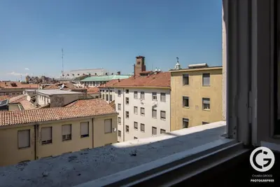 Vista generica su Padova o vista sulla città dall'interno dell'appartamento