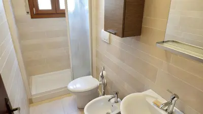 Bagno di VILLA CRISTINA N.6
