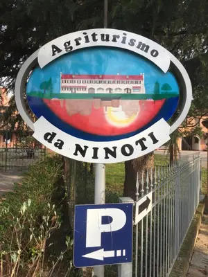 Certificato, attestato, insegna o altro documento esposto da Agriturismo Da Ninoti