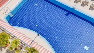 Piscina di Hotel Manila o nelle vicinanze
