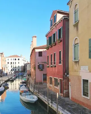 Vista sul fiume nelle vicinanze dell'appartamento