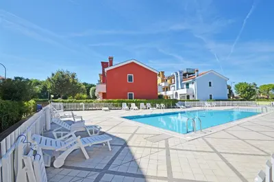 Piscina di Le Vignole o nelle vicinanze