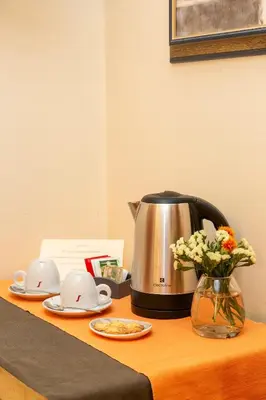 Set per la preparazione di tè e caffè presso Taverna San Lio