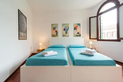 Letto o letti in una camera di TABACCHI446