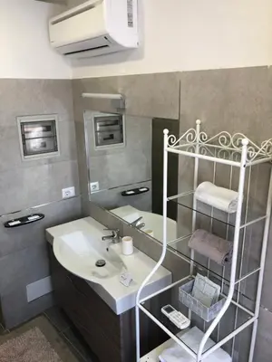 Bagno di Villa Trevisi - ROOMS -free parking