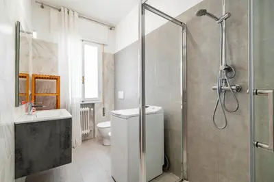 Bagno di Casa Lido Venezia center located with balconies
