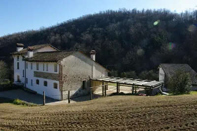 Paesaggio naturale nelle vicinanze dell'agriturismo