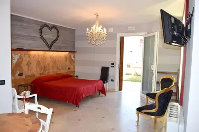 Letto o letti in una camera di Cosy Apartment in Romano D'Ezzelino with Private Garden