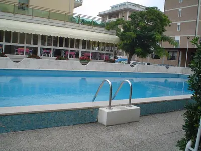 Piscina di Studio in Lido di Jesolo 33248 o nelle vicinanze