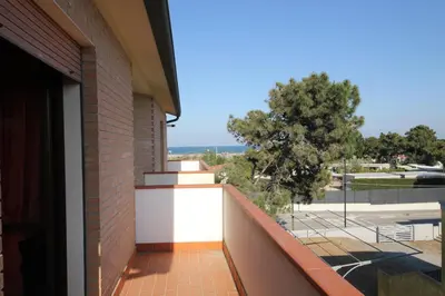 Vista generica sul mare o vista sul mare dall'interno della casa vacanze