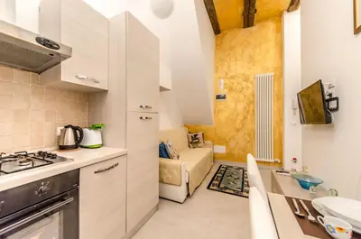Cucina o angolo cottura di ANDREA Venice FLAT Mezzanine Floor