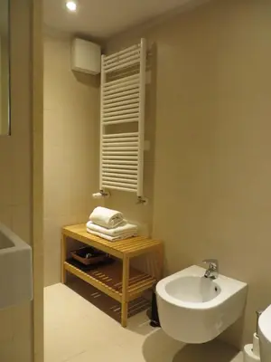 Bagno di Venetian Loft House