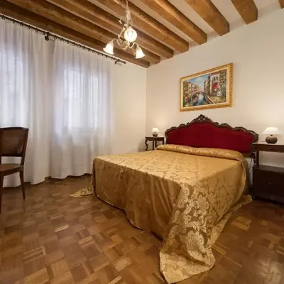 at 2 minutes from San Marco square