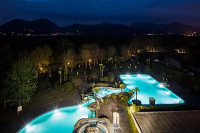 Piscina di Galzignano Resort Terme & Golf - Hotel Sporting o nelle vicinanze