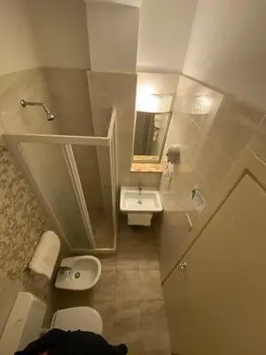 Bagno di HOTEL D'ANNUNZIO