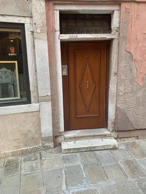 Facciata o entrata di LUXURY SANTO STEFANO