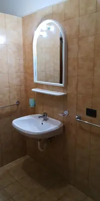 Bagno di Casa Santa Caterina e Sant Antonio