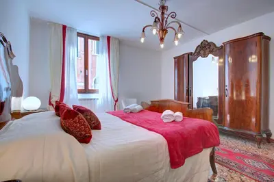 Letto o letti in una camera di REMIGIO Marco-canal