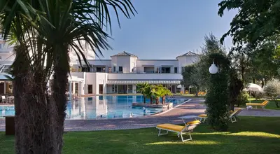 Piscina di Tritone LUXURY HOTEL THERMAE & SPA o nelle vicinanze
