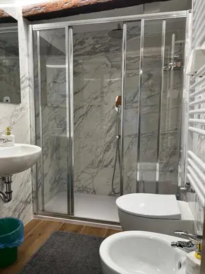 Bagno di MORI 1 CON BELLA VISTA NUOVO APPARTAMENTO