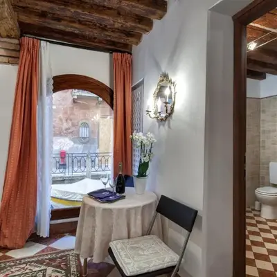 Nice Venice Apartments in San Marco