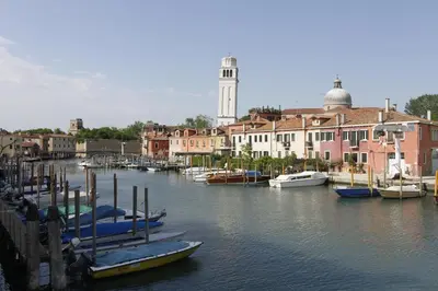 Vista sul fiume nelle vicinanze dell'appartamento