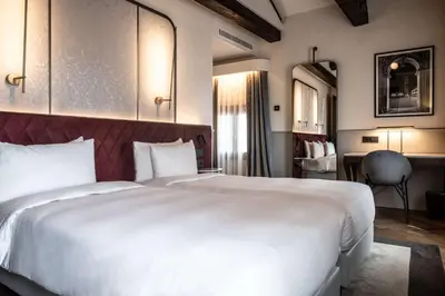 Letto o letti in una camera di Radisson Collection Hotel, Palazzo Nani Venice