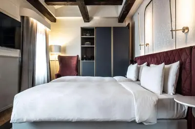Letto o letti in una camera di Radisson Collection Hotel, Palazzo Nani Venice