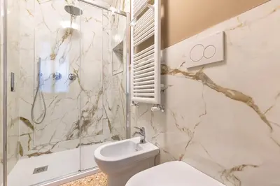 Bagno di Ca' Cappello Venice Apartment 1 with Canal View
