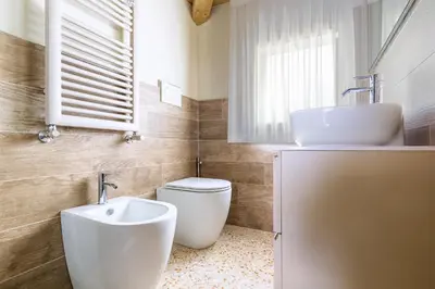 Bagno di Ca' Cappello Venice Apartment 2 with Canal View