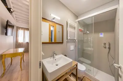 Bagno di Élite Home stunning venetian apt. Close Accademia