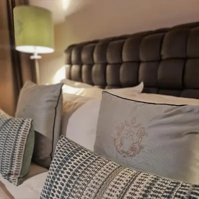 Letto o letti in una camera di ELEGANCE ROOM - Aparta & Suite - Automatized Apartment