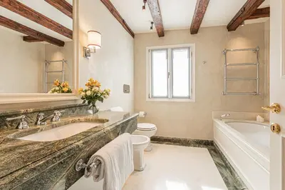 Bagno di L'Opera Divina- Dimora Italia -