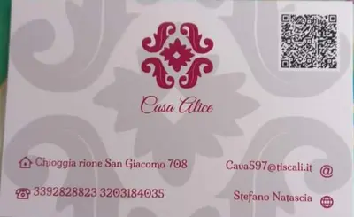 Certificato, attestato, insegna o altro documento esposto da Casa Alice