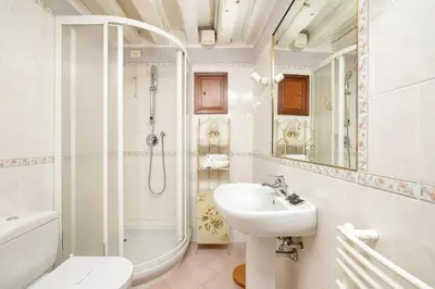 Bagno di Appartamenti Superior in Via Garibaldi by Bricola Apartments