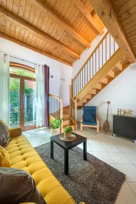 Area soggiorno di Duplex2 at the entrance of Venice, cozy and relax