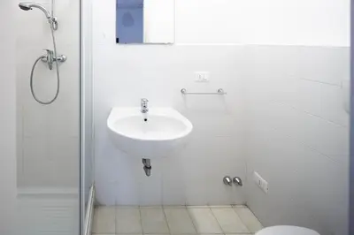 Bagno di Appartamento Calmo 1DX