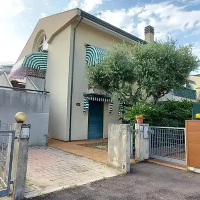 App4rent - Appartamento Equilio - pet friendly - giardino esclusivo