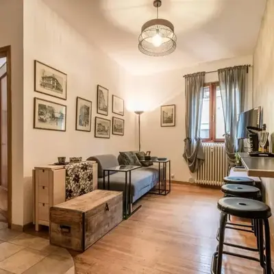enJoy Home - Appartamento a due passi dal Teatro Verdi