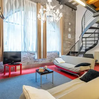 Venetian Loft