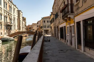 Vista sul fiume nelle vicinanze dell'appartamento