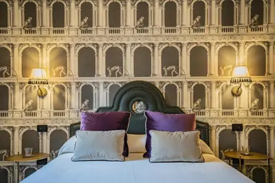 Letto o letti in una camera di Corte Rubbi 10 Luxury Three-bedroom apartment -Dimora Italia -