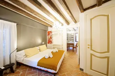Letto o letti in una camera di DolceVita Apartments N 495 Biennale