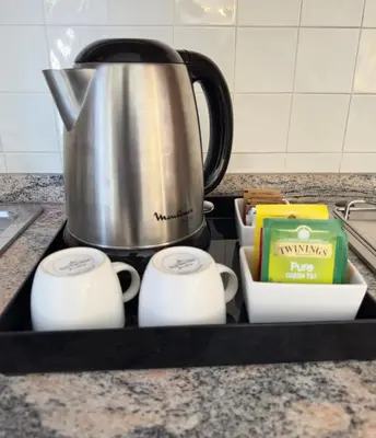 Set per la preparazione di tè e caffè presso Casa tipica