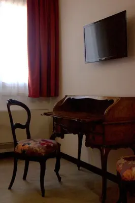 TV o dispositivi per l'intrattenimento presso Arneroni